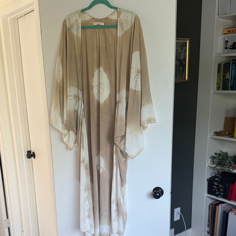 Beige and White Kimono Robe